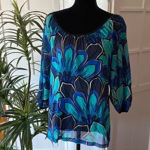 SALE! Karen Kane high end designer top floral blouse elbow cuff sleeves EUC